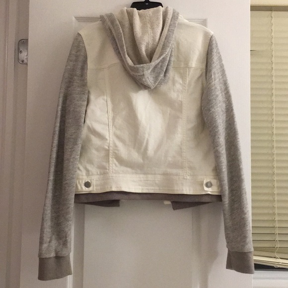 FALL DENIM JACKET HOODIE - Picture 2 of 2